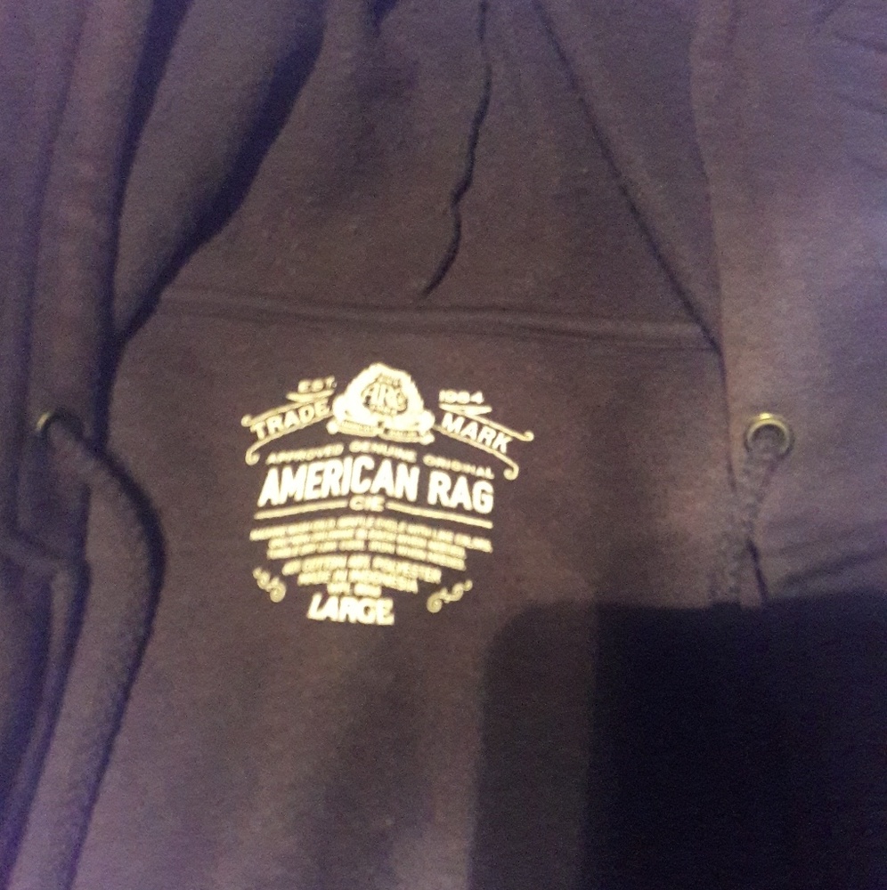 Black/burgundy hoodie